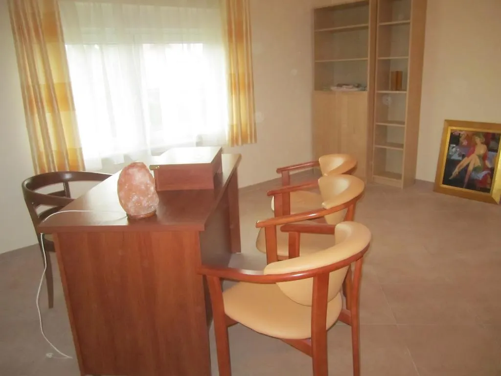홈스테이 Villa Paradiso 브로츠와프